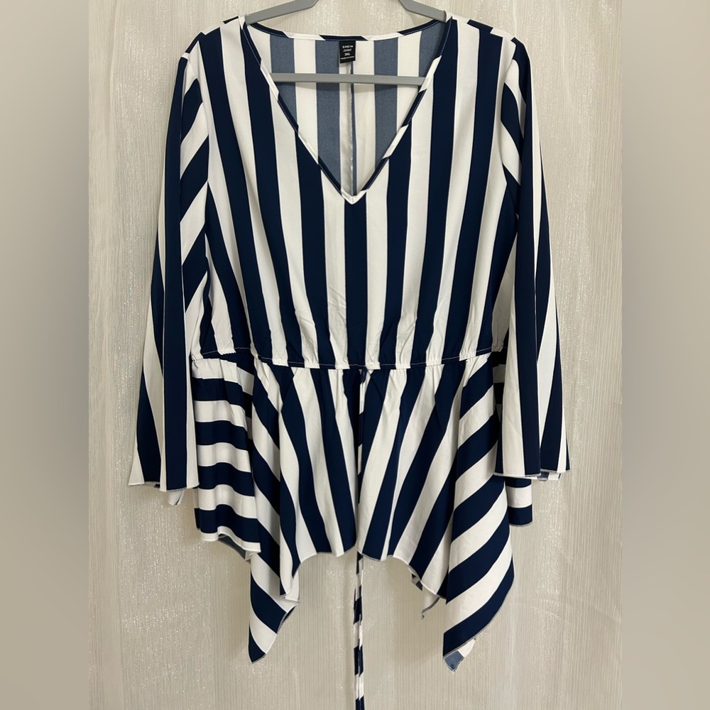 Blue & white striped shark bite top 3XL